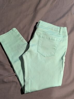 Women's Mint Green Skinny Jeans